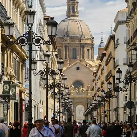 En El Centro De 
